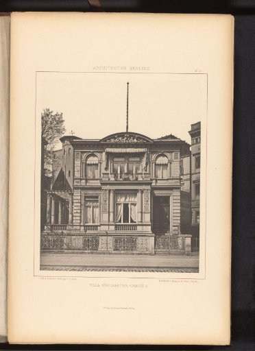 View of a Villa at Königgrätzer Strasse 2 in Berlin, Germany