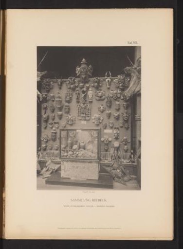 Sri Lankan masks and Indian bronze statues from the Collection of Emil Riebeck in the courtyard of the Kunstgewerbemuseum in Berlin