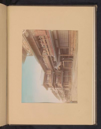 Facade of (presumably) a brothel in Yoshiwara