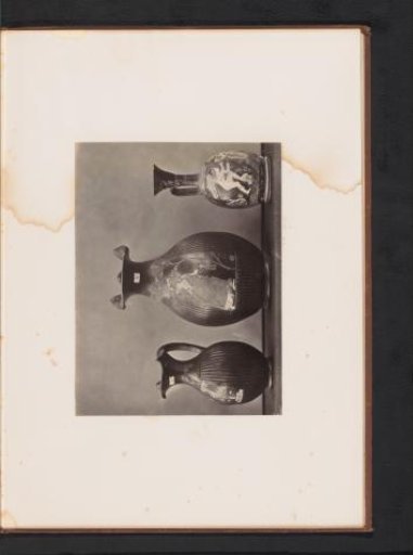 Two lekythos vases and an oenochoe