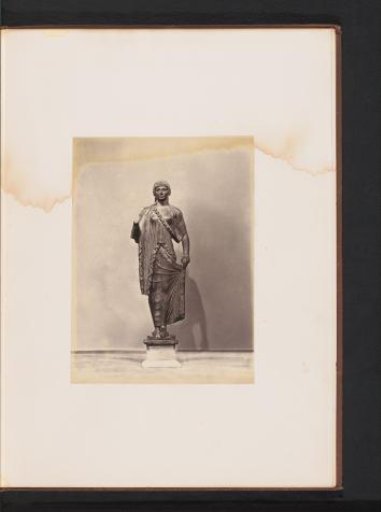 Female statue from presumably Etruria