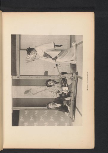 Three Japanese women making music