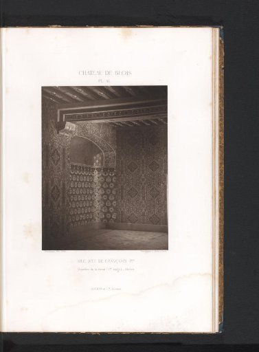 View of a room in the Francis I wing of the Château de Blois
