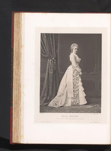 Portrait of Emilie Broisat in the role of Hélène in Mademoiselle de la Seiglière