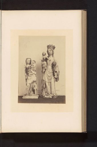Alabaster sculpture and a marble sculpture of Mary with Child, displayed at an exhibition of religious objects from the Middle Ages and the Renaissance in 1864 in Mechelen