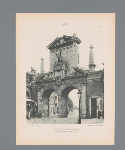 View of the Porte Saint-Nicolas in Nancy