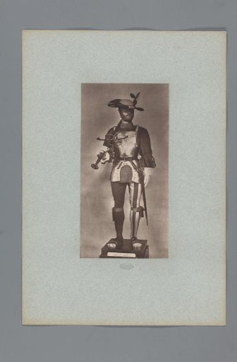 16th-century armor with two swords from the army of Francis I of France, from the collection of the Musée d'Artillerie in Paris