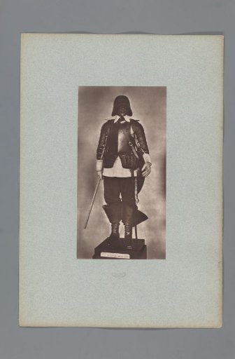 17th-century armor with sword from the army of Louis XIII of France, from the collection of the Musée d'Artillerie in Paris