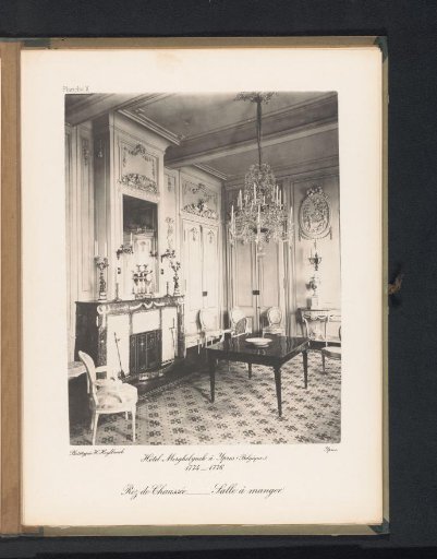 Dining room on the ground floor of Hotel Merghelynck in Ypres, Belgium