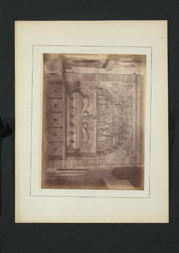 Lavabo in the sacristy of the Certosa di Pavia
