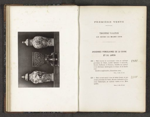 Two vases and a flowerpot of Chinese porcelain