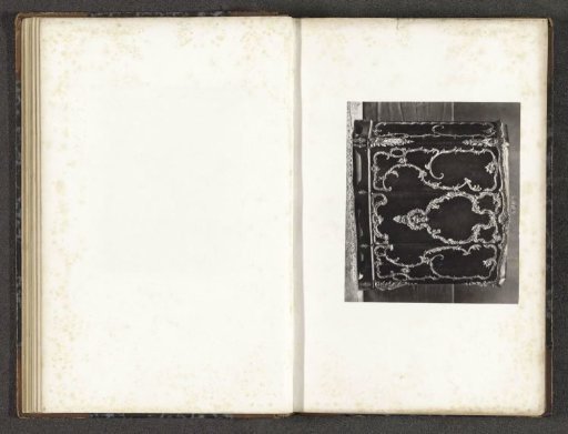 Cabinet from the time of Louis XV decorated with leaf motifs and rocailles