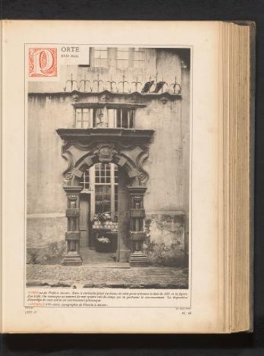 Gate in Antwerp