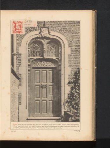 Oak door of a residence in Ypres, Belgium