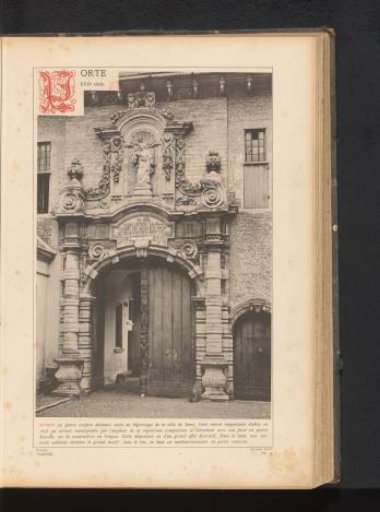 Stone gateway of the Beguinage of Diest, Belgium