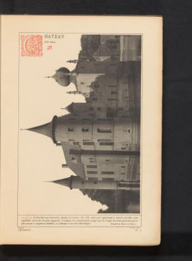 View of Cleydael Castle in Aartselaar