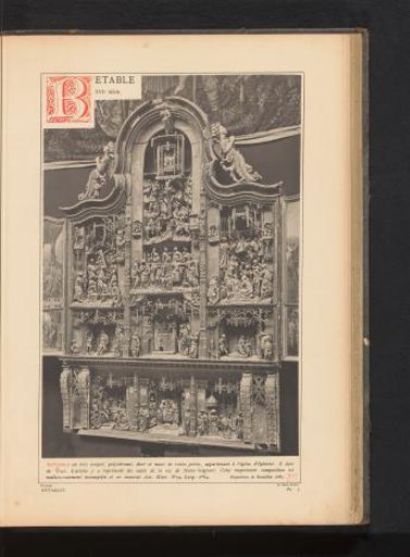 Decorated wooden altarpiece