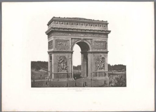 View of the Arc de Triomphe in Paris