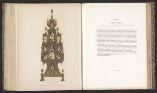 Reliquary with gilded figures