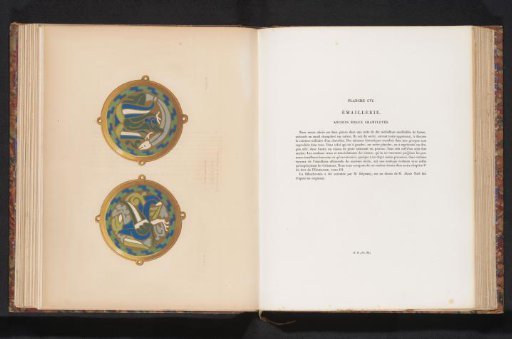 Reproduction of a design of two medallions