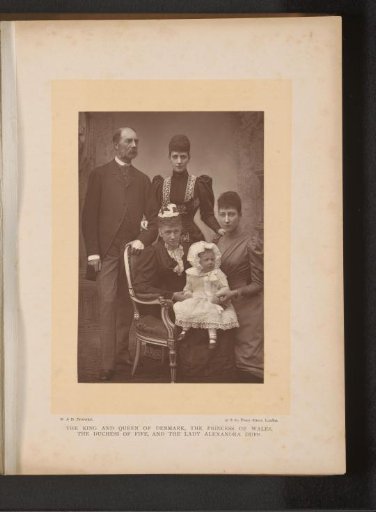 Portrait of Louise of Hesse-Kassel, Christian IX of Denmark, Alexandra of Denmark, Louise of Saxe-Coburg and Gotha, and Alexandra Victoria Alberta Edwina Louise Duff as a baby