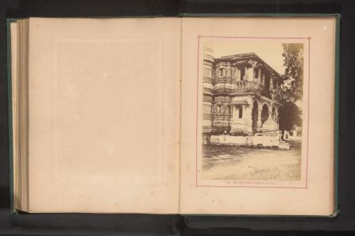 View of the Hutheesing Temple in Ahmedabad
