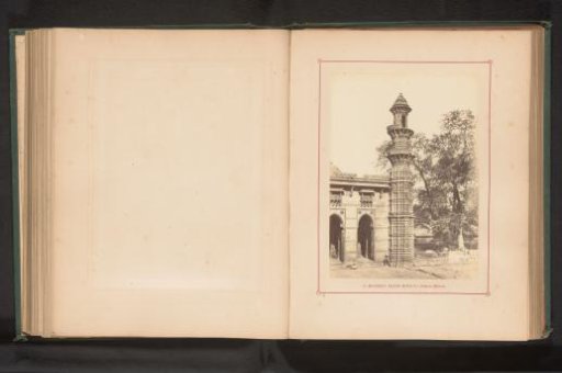 Minaret of the Muhafiz Khan Mosque in Ahmedabad