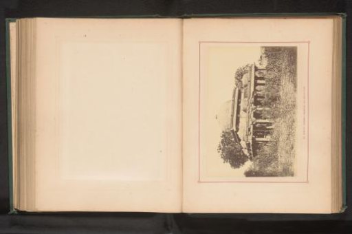 View of a tomb near the Achut Bibi Mosque in Ahmedabad