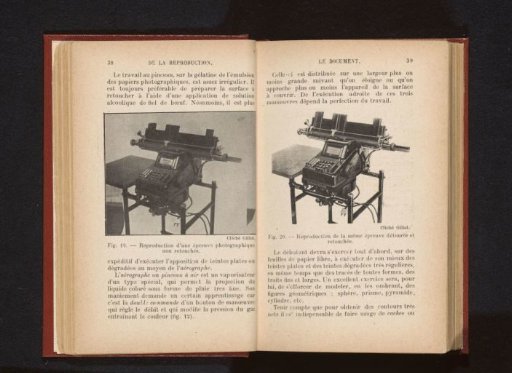 Device for presumably photomechanical reproductions