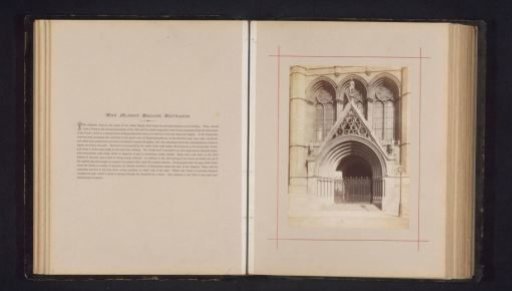 Entrance portal of the Town Hall of Manchester