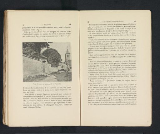 Entrance portal of the house of Louis Daguerre