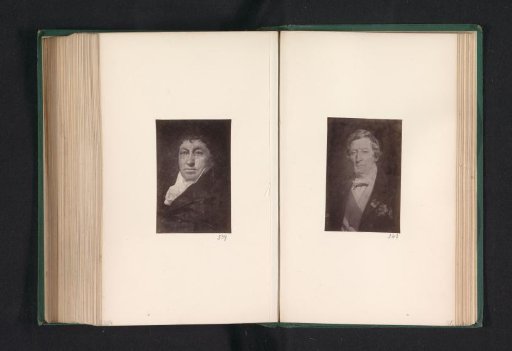Photographic reproduction of a painting depicting a portrait of Thomas Brisbane