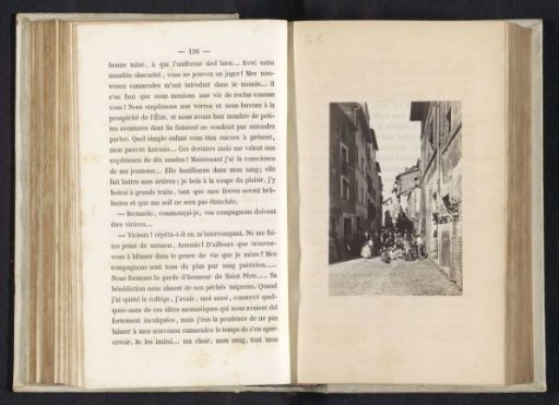 Group portrait of (presumably) inhabitants in a street in Rome
