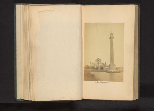 View of La Martiniere and a pillar in Lucknow