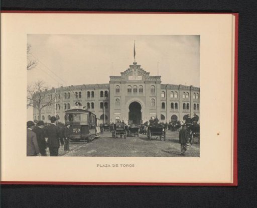 View of the entrance to the Plaza de toros de la Fuente del Berro, Madrid