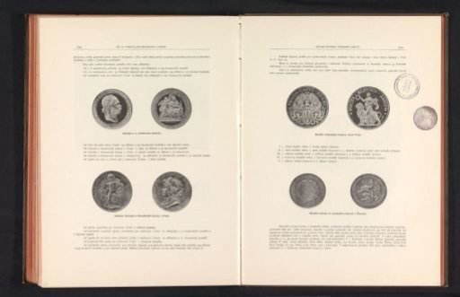Two sides of a medal of the Ministry of Finance and two sides of a medal of Finance and Trade