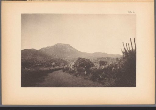 View of the Sint-Christoffelberg on Curaçao