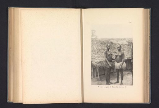 Portrait of two women of the Bangala at Nieuw-Antwerpen