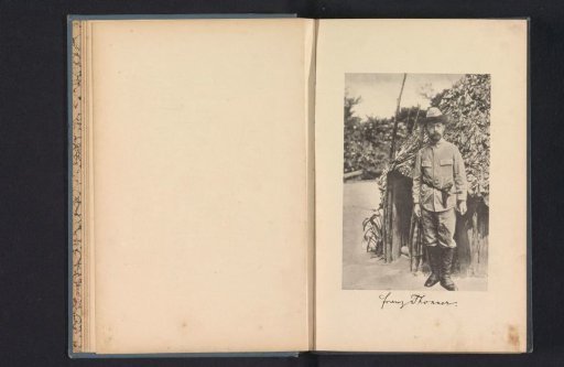 Portrait of Franz Thonner in front of a wooden house