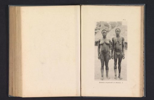 Portrait of two women of the Ngbandi at Bokula