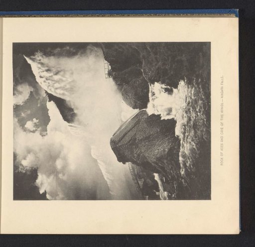 View of a rock in front of the Niagara Falls