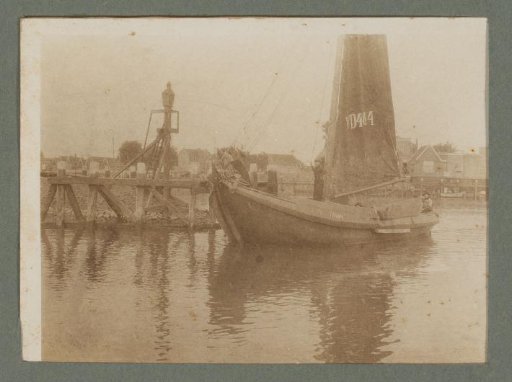 Volendam sailing boat in the harbor