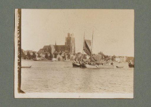 Sailing ships on the Oude Maas near the Great or Our Lady's Church of Dordrecht
