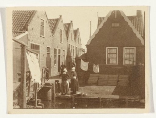 Street view in Volendam