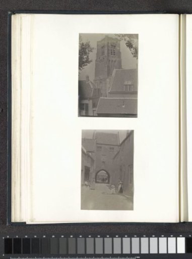 Girl with a carrying yoke at the Gevangenpoort in Woudrichem