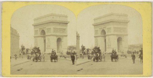 Carriages at the Arc de Triomphe, Paris