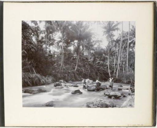 View of Battak Kampong Roemah Kinangkang, Sumatra (Battak Kampong Roemah Kinangkang)