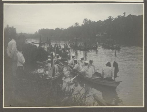 Rowing competitions on the Wampoerivier at the Sultan's jubilee