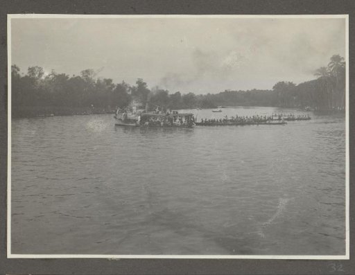 Rowing competitions on the Wampoerivier at the Sultan's jubilee