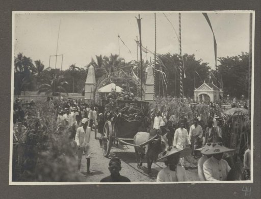 Procession at the jubilee of the Sultan of Langkat